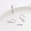 Detalle de ganchos para pendientes plateados con circón, tamaño 3x19mm para joyas DIY - Gancho de Pendiente con Strass Único / Oro blanco