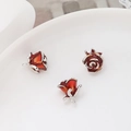 Detaillierte Ansicht von drei Rosenanhängern aus Silberlegierung mit Emaille für DIY-Schmuck - Groß Silber