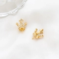 Macro shot of 14K gold plated crown pearl cap with white cubic zirconia and S925 pin - Crown Pearl Cap Finding (S925) / Gold