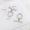 Détail macro du fermoir à bascule en forme de cœur avec barre en T de 16mm pour bijoux - Style Cœur à Bordure Perlée (Taille 6, Ton Or Blanc, Prix à l'unité)