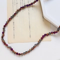 Gros plan de perles de verre de cristal facettées irisées pour bijoux DIY éclat métallique - Style Facetté Fin / Bronze Dégradé Iridescent