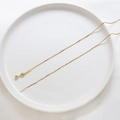 Dettaglio della catena veneziana regolabile placcata in oro 14k con chiusura a moschettone e ciondolo - Catena Veneziana Placcata Oro 18K