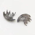 Detailed close-up of dark grey gothic metal dragon wing DIY jewelry accessories - 03# Gun Black Wings