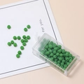 Detalle de cuentas de vidrio mate verde hierba de 4mm para joyería DIY en caja clara - 4# Verde Esmerilado