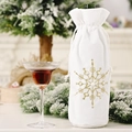 Bolsa de terciopelo blanco para vino con copo de nieve dorado bordado y perlas - Estilo Copo de Oro