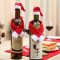 Kerst wijnfles decoratieset met mini kerstmutsen en rood-witte sjaals voor feesttafels - Rood Wit Hoed Sjaal Set