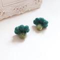 Detailed view of handmade wool felt broccoli accessories with cute cartoon faces - Broccoli / 1 Piece