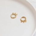 Détail de supports de boucles d'oreilles ronds plaqués or 14k avec trois boucles de suspension - 7# Créole à Trois Trous Or 18k