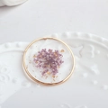 Detail of round resin flower pendant with gold metal frame and gold foil accents - Round Style with Purple Dried Flowers (4#)