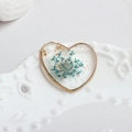 Close-up of heart resin pendant with blue dried flowers and gold foil accents - Heart Style with Light Blue Dried Flowers and Gold Foil (7#)
