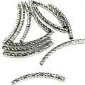 Perles en tube courbé en or 14k texturé pour la fabrication de bracelets DIY - 4x45mm / Or blanc