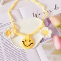 Collare per animali all'uncinetto fatto a mano con faccina sorridente e margherite - Collare Fiori Faccina Sorridente / Giallo