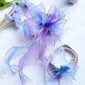 Detail van de blauw gradiënt organza vlinderstrik voor huisdieren met parel en zilveren glitterrand - Small (1,5-3,5kg) / Paars