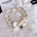 Halsband für Haustiere, gehäkelt in Weiß mit Goldfaden, Satinschleife und Herzanhänger - L Größe 30-33cm / Cremeweiße Schleife Halsband