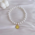 Collar de perlas de verano para mascotas con un colgante de cara sonriente amarilla - XS / Smiley Fresco