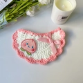 Bavaglino per animali in maglia rosa e bianco con ricamo a pesca e fiocco per cani e gatti - S / Bavaglino Pesca Rosa