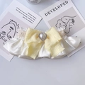 Creamy satin pet collar with a yellow bow and heart-shaped pearl rhinestone decoration - XS (15-20cm) / Cream Yellow Bow
