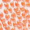 Pfirsichfarbene Herzperlen aus Acryl mit schillernder AB-Beschichtung für DIY-Schmuck - 100 Stück Set / Orange