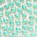 Minzgrüne Herzperlen aus Acryl mit schillernder AB-Beschichtung für DIY-Schmuck - 100 Stück Set / Grün