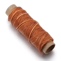 Orangebrauner gewachster 150D Polyester-Flachfaden zum Nähen von Leder und Schmuck - 1mm (50 Yards/Stück) / Gelbbraun