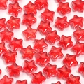 Detalle de cuentas de vidrio rojas en forma de estrella con purpurina dorada para joyas - 8mm / Rojo con Purpurina (6#)