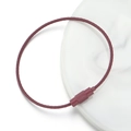 Flexibler 16cm weinroter beschichteter Edelstahl-Schlüsselanhänger mit Schraubverschluss - Braun