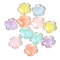 Nahaufnahme von durchscheinenden Acryl-Blumenperlen mit Facettenschliff für DIY-Schmuck - Bunt galvanisierte facettierte Blume