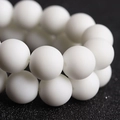 Gepolijste matwitte ronde glazen kralen voor DIY sieraden maken en handgemaakte accessoires - Effen Wit