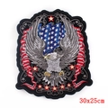Großer 30x25cm USA Adler Stickpatch mit Flagge für Biker-Jeansjacken und Kleidung - Adler Mit Ausgebreiteten Flügeln Und Flagge (DB0854CT)