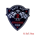 Toppa ricamata racing a forma di scudo con motivo RACE ACE e corona, misura 8,5x7,9 cm - Asso della Corsa (PE4488CT)