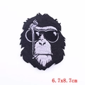 Punk-Gorilla-Stickerei mit Sonnenbrille und Zigarre, 6.7x8.7cm Aufnäher für Kleidung - Pe5538ct