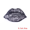 Toppa ricamata punk labbra con cerniera bianco e nero, 8,3x4,8cm per vestiti fai-da-te - Stile Cerniera Labbra (PE5937CT)