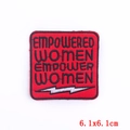 Κόκκινο κεντημένο επίρραμμα Empowered Women 6,1x6,1 cm για DIY ρούχα και καπέλα - Empowered Women (PE5519CT)