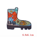 Parche bordado con forma de bota de montaña y diseño de camping al aire libre - Estilo Bota de Senderismo (PE5943CT)