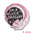 Parche bordado de dragón de la suerte rosa y blanco para decorar ropa DIY 6.1x7cm - Estilo Dragón de la Suerte (PE5973CT)