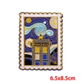 Sterrennacht postzegelpatch met TARDIS-ontwerp voor DIY-kleding 6.5x8.5cm - Sterrenhemel Politiebox Postzegel Stijl (PE6928CT) / 6.5x8.5cm