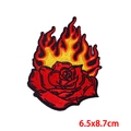 Toppa ricamata con rosa e fiamme per vestiti fai-da-te, 6,5x8,7cm in rosso e arancione - Stile Fiamma Rosa (PE7626CT)