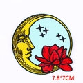 Parche bordado de luna creciente con flor roja y estrellas negras 7.8x7cm - Estilo Cara de Luna con Loto (PE7870CT)