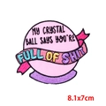 Toppa ricamata a sfera di cristallo rosa con slogan divertente per vestiti 8.1x7cm - Stile Slogan Sfera di Cristallo (PE9650CT)