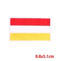 Oeteldonk Carnaval geborduurde patch rood wit geel gestreept 8,8x5,1cm - Rood Wit Geel Gestreepte Rechthoek (PE9543CT)