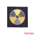 Parche bordado negro cuadrado con símbolo de advertencia radiactiva amarillo, 7,8x7,8 cm - Símbolo Radioactivo Púrpura Amarillo (PE4202CT)