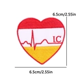 Detailweergave van hartvormige Oeteldonk patch met ECG-lijn en rode LC letters - LC Hart ECG (PE11238CT)