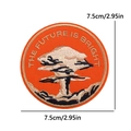 Écusson brodé rond orange 7,5cm avec motif champignon atomique et THE FUTURE IS BRIGHT - Style Rond Avenir Radieux (PE11962CT)
