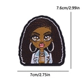 Parche bordado chica negra con pelo rizado y chaqueta azul, tamaño 7.6cm - Chica de Ojos Grandes con Pelo Rizado (PE15386CT)
