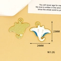Detailed view of manta ray enamel charm showing 24x23mm dimensions and 1.2g weight - Manta Ray