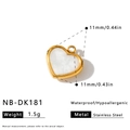 Dettaglio di un ciondolo a cuore in acciaio inossidabile dorato con madreperla e misure - Ciondolo a Cuore con Intarsio di Conchiglia (NB-DK181) / Oro 18K / 1 Pezzo (11x11mm) / Oro