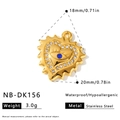Elegante ciondolo a cuore in acciaio inox con malocchio e strass in finitura dorata - Ciondolo a Cuore con Bordo Seghettato, Strass e Malocchio (NB-DK156) / 1 Pezzo (18x20mm) / Oro