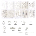 Detalle del kit para hacer joyas de plata con cierres de langosta y anillas abiertas - Caja 10 Compartimentos / Plateado