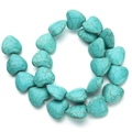 Macro-opname van hartvormige turkoois kralen met bruine matrix voor DIY-sieraden maken - Hartvormig / 18x16mm / Blauw