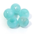 Set aus fünf hellblauen 12mm großen Lochsteinperlen für DIY Schmuckherstellung - Synthetische Blaue Jade